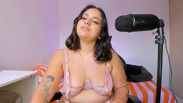 XXX chat uživo modela susy_angel