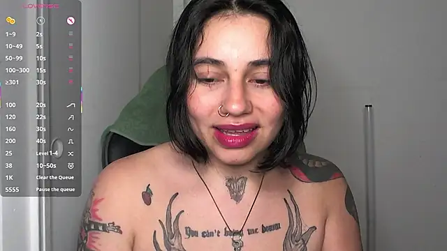 val_bardot's Live XXX Chat