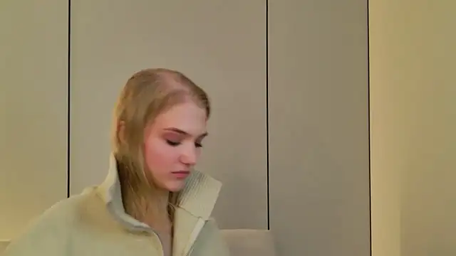 4example_Chloe Live XXX-chat