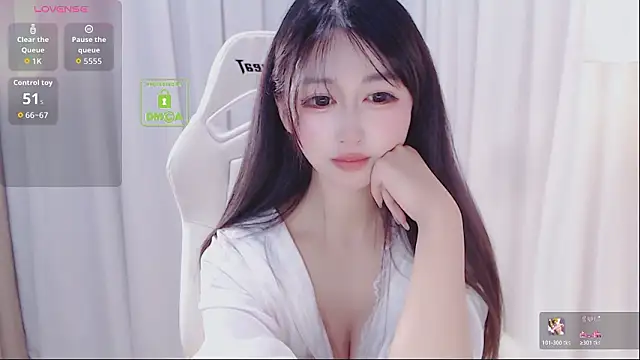 beibei11 élő XXX-chatje