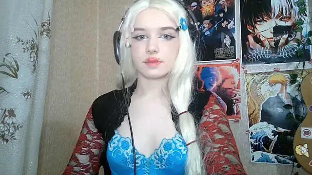 MilaTyan Adlı Modelin Canlı XXX Sohbeti