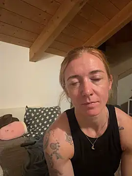 FitAnna Chat XXX in diretta