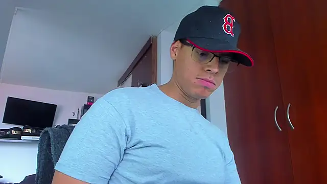 _John_Boy_ live XXX chat