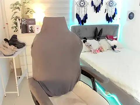 tstoni_talks Adlı Modelin Web Kamerası Şovu