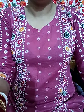 Priya_Boudi's Webcam Show