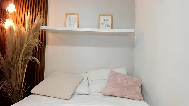 ANTONELLA__ROUSE_: онлайн-секс-чат