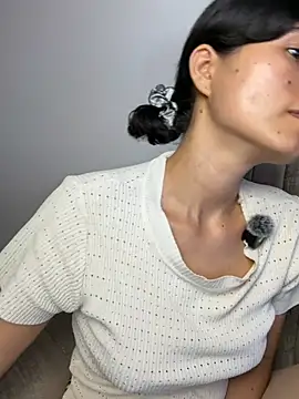 XXX chat uživo modela kanela3434