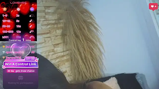 Chat +18 de _jade_white_ ao vivo