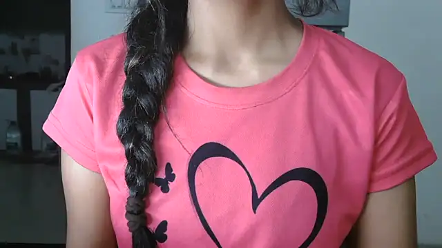 XXX chat uživo modela Cuteangle1