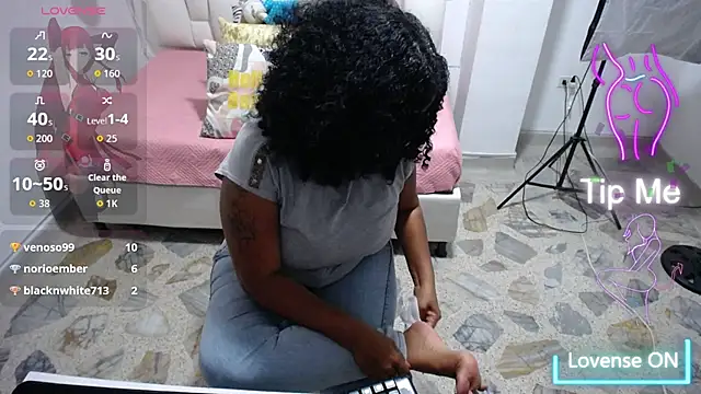 michel_rous_ 即時 XXX 聊天