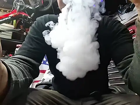 twistafatpipe Chat XXX live