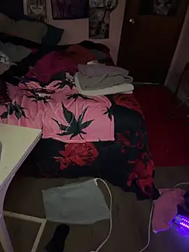 Milfshortcakes Live XXX-chat