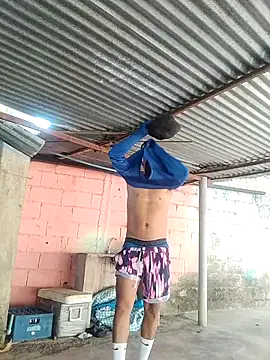 youngboydance webkamerás műsora