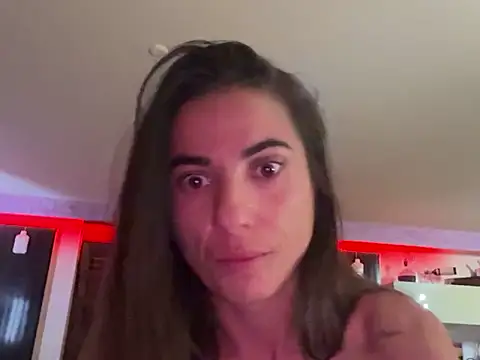 Chat XXX Live 4GIRLS-HALFLEG