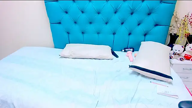 Nayla_Garner Chat XXX in diretta