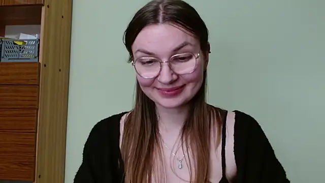 XXX chat uživo modela LooveELLYx