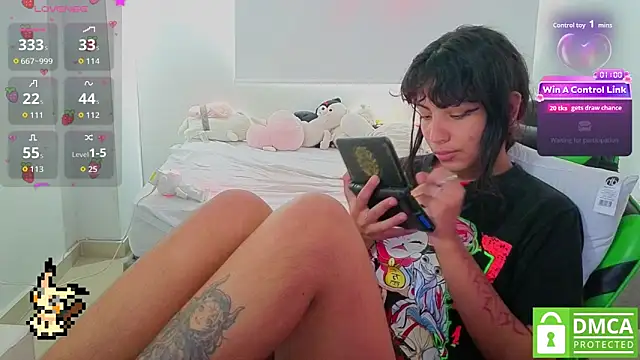 Lovelyamyy Chat XXX in diretta