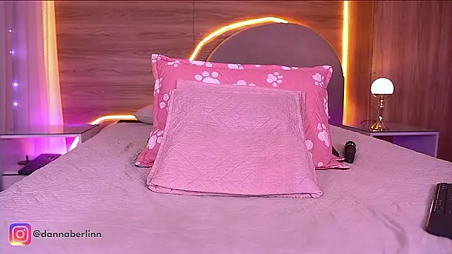 danna_berlin_ – Live XXX-chat