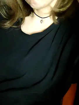 Aashikalaa's Live XXX Chat