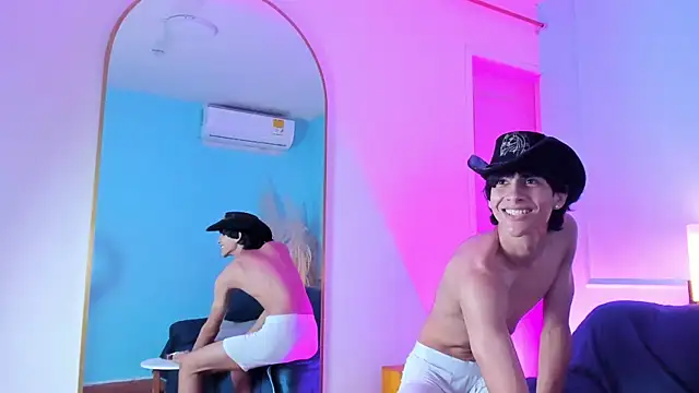 Cheys_Mast – webcam-show