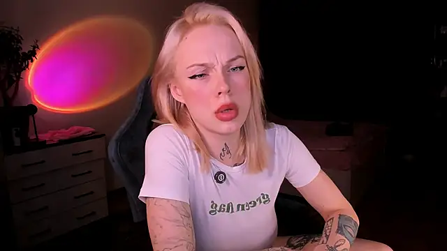 Polusladkoye's Live XXX Chat