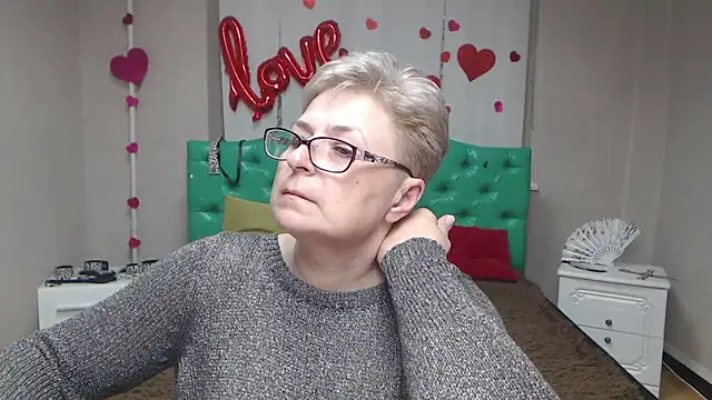 XXX chat uživo modela EmiliaGree