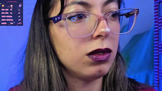 Miranda_sexlove_のライブXXXチャット