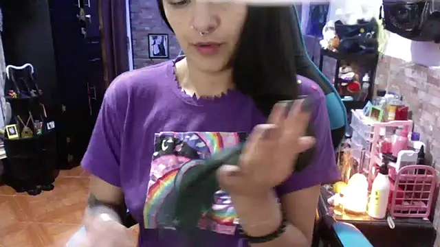 XXX chat uživo modela AngelaQueen_