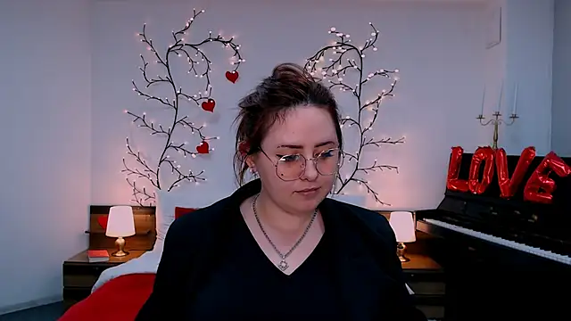 دردشة Hennessy_bunny الجنسية المباشرة