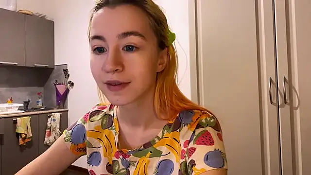 EmilyHein – Naživo XXX chat