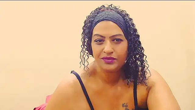 Živý XXX chat THICKNESS28