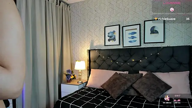 دردشة sophie__blare الجنسية المباشرة