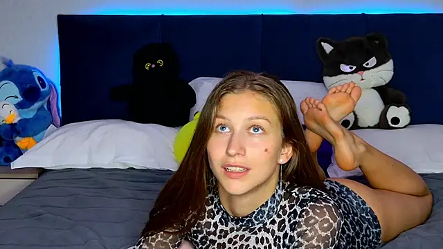 MissEmilyMiller élő XXX-chatje