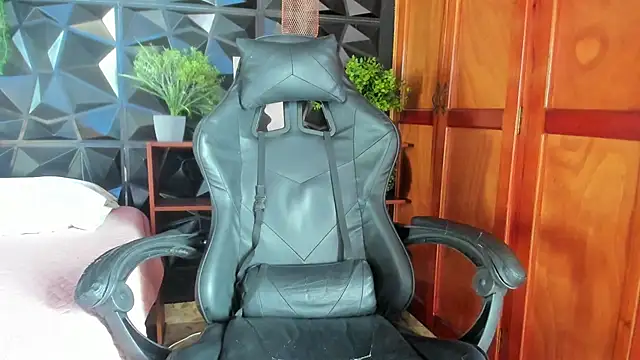 elliot_colton: απευθείας συνομιλία ΧΧΧ