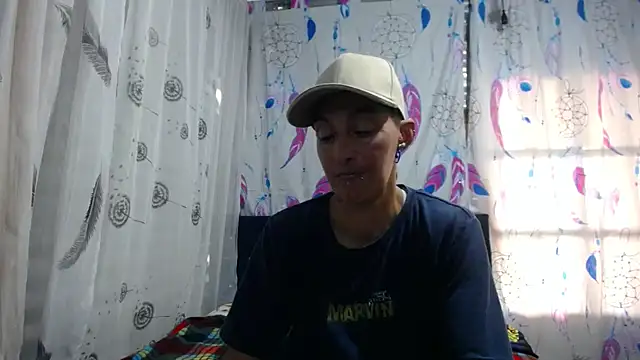 Chat +18 de anyu1306 ao vivo