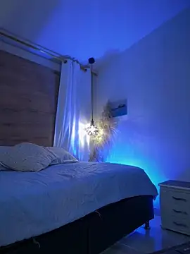 halaaa_1 élő XXX-chatje