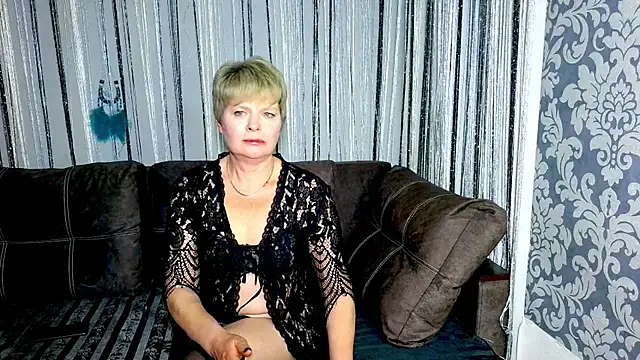 Tess_Terners: онлайн-секс-чат