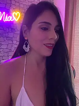 แชท XXX สดของ Miaswwe