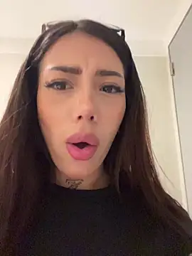 AshleyWinslow: διαδικτυακό σόου στην κάμερα