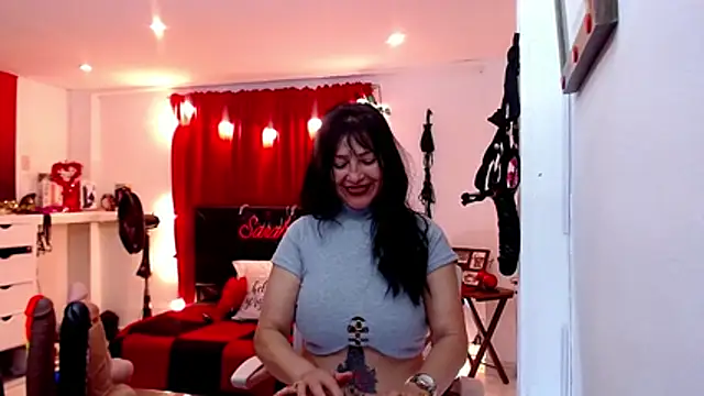 Czat XXX na żywo – Sarah_teiku