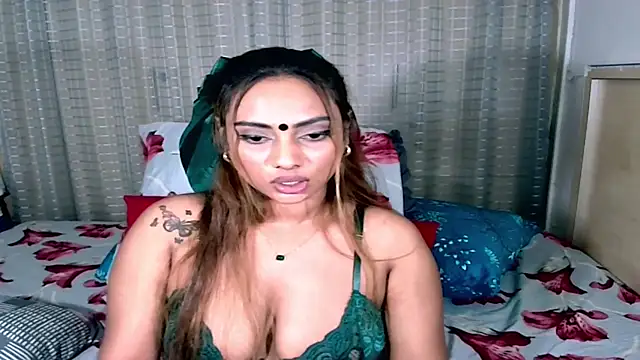 Онлайн чат XXX sexyindianchic