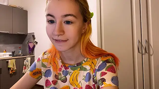 EmilyHein Live XXX Chat