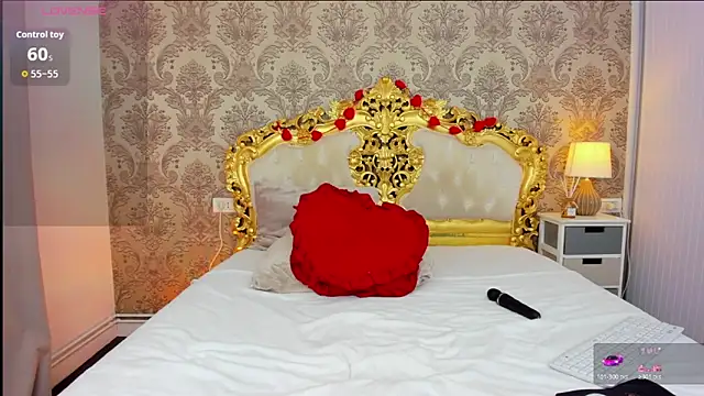 Онлайн чат XXX JulieBigAssx