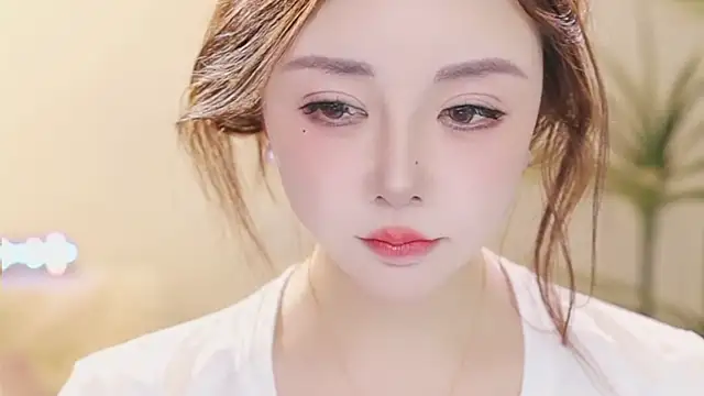 Qiaoqiao__ 라이브 XXX 채팅