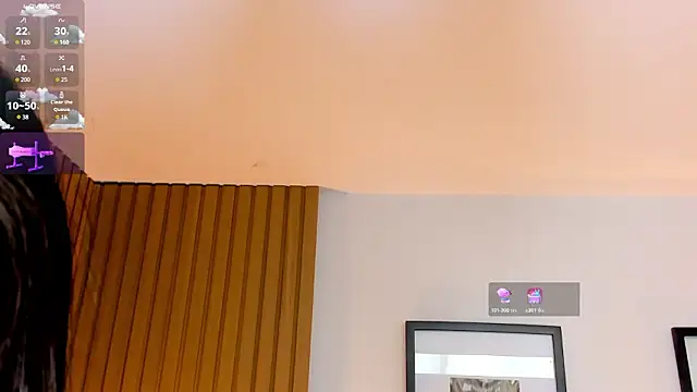 XXX chat uživo modela doll_bella_