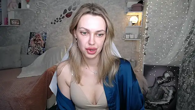 NickyAdamidi 现场XXX聊天