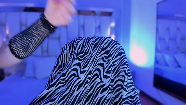 revenmiller_: απευθείας συνομιλία ΧΧΧ