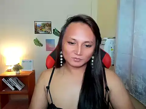 hella_queen Show Webcam