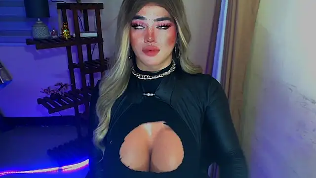 XXX chat uživo modela GoddessOFHUGEx