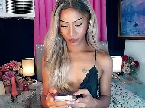 Tarah_MC_Actressex's Live XXX Chat